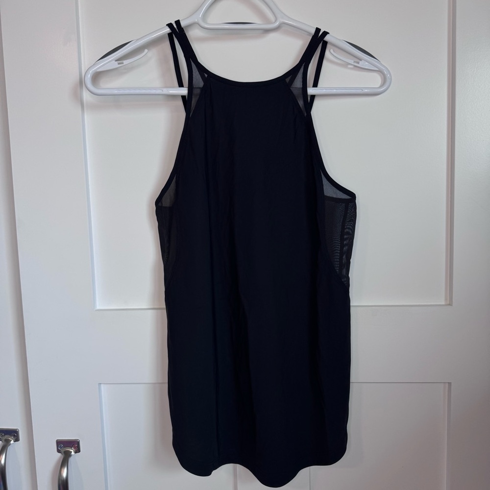 Lululemon‎ Black Tank Top with Mesh Detail Size 2 Activewear Yoga Running Gym